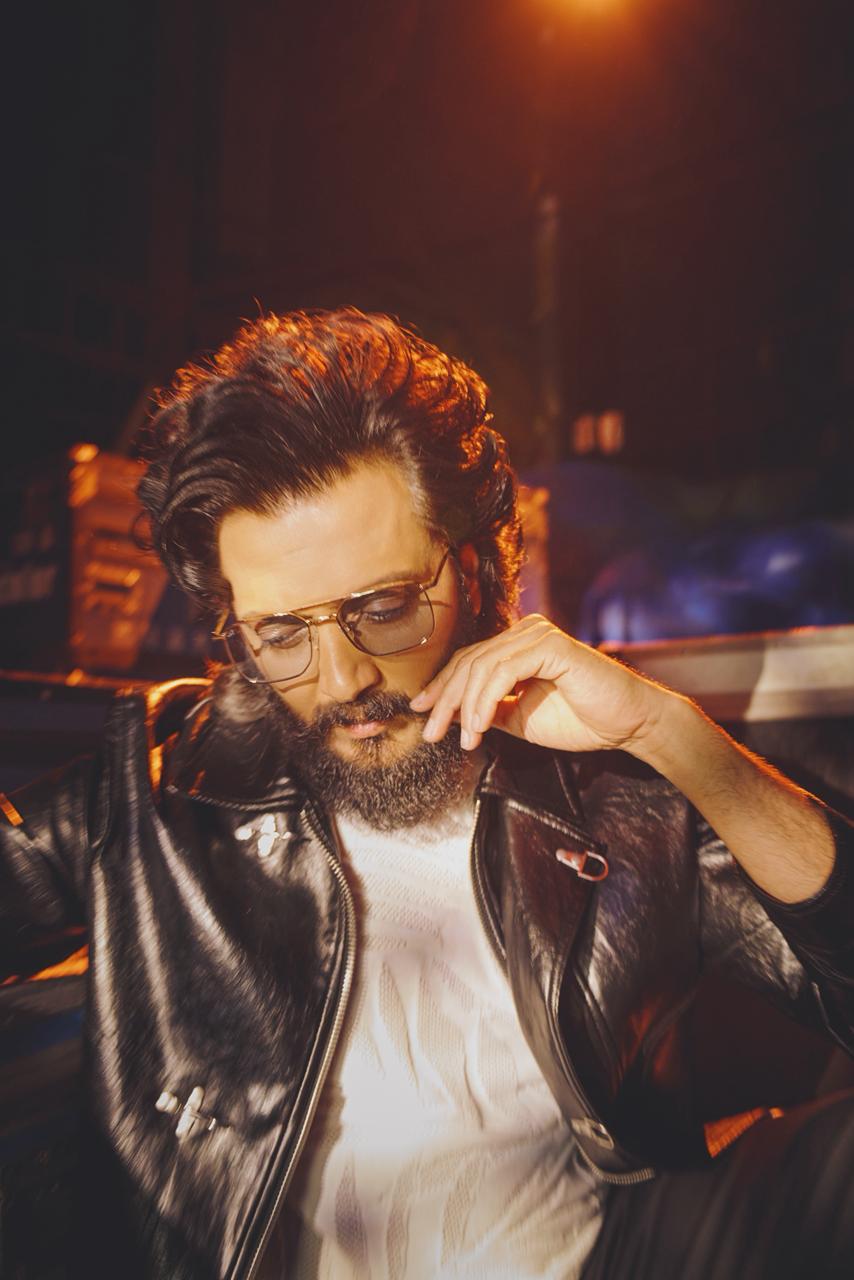 Riteish Deshmukh Wore Maison Éclat's Monaco Ocean Sunglasses for His Reality Show Covershoot — Here's Why It Was Perfect