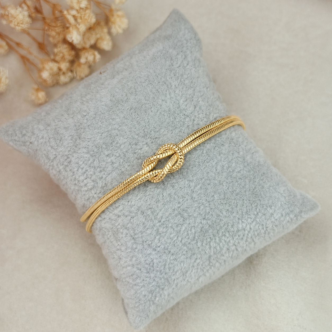 Maison Éclat Rakhi Giftbox